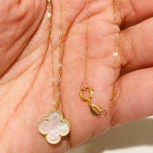 18K Solid Gold Mother Pearl Clover Necklace